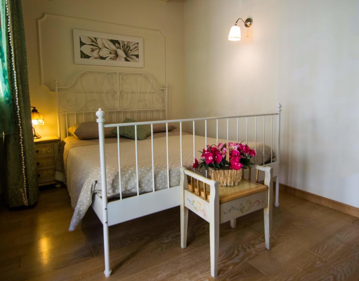 Bed and Breakfast Il Piccolo Giglio Porto SantʼElpidio Exterior foto